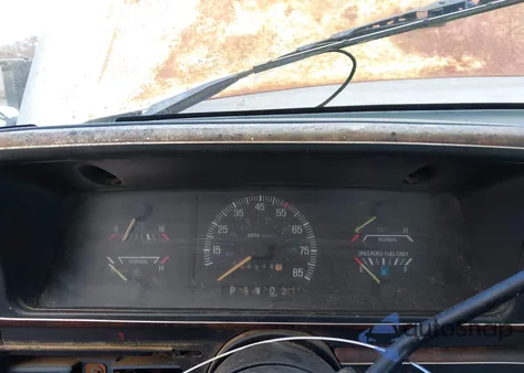 1988 Ford F150 z USA, uszkodzony, nr VIN 1FTEF14H7JNA62140